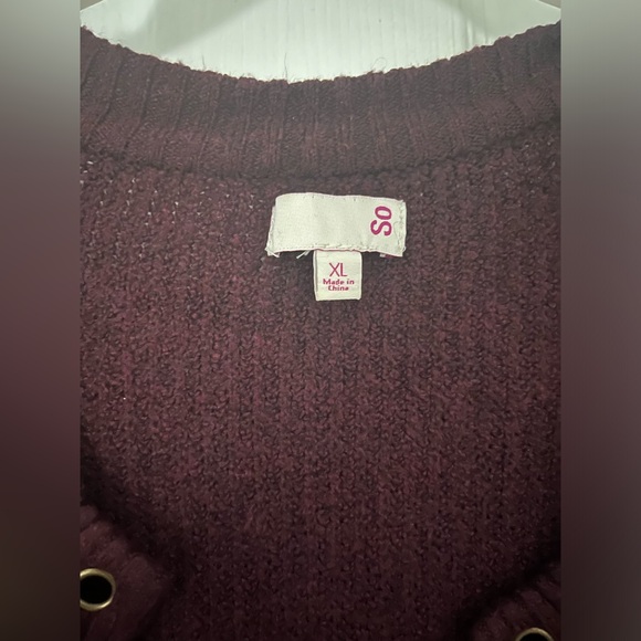Burgundy oversized fit sweater - Picture 3 of 4